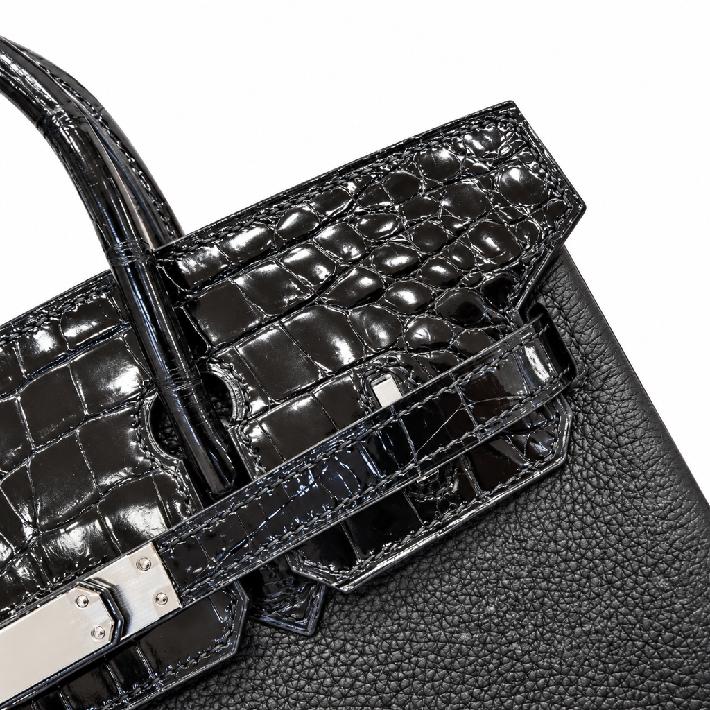 Hermès Kelly 25 Bag – Premium Leather, Gold Hardware, Top Handle & Shoulder Strap, 25cm